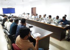 सुशासन तिहार 2026 में सख्त निर्देश: कलेक्टर रोहित व्यास ने अधिकारियों को चेताया—शिविर में मिले हर आवेदन का गंभीरता से हो निराकरण, मोबाइल नंबर दर्ज करना अनिवार्य