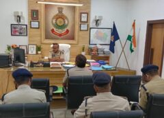 आधुनिक पुलिसिंग की ओर कदम : लापरवाही पर जीरो टॉलरेंस ! समीक्षा बैठक में पुलिस अधिकारियों को मिला अल्टीमेटम, आईजी ने समीक्षा बैठक में तकनीक और पारदर्शिता पर दिया फोकस.
