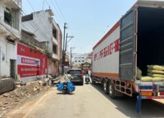 अंबिकापुर में ट्रैफिक नियम तोड़ने वालों पर पुलिस की बड़ी कार्रवाई : सड़क पर बेतरतीब वाहन खड़े करना पड़ा भारी, यातायात पुलिस ने काटे चालान, 11 वाहनों से वसूला जुर्माना.