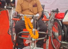 हादसे ने छीनी चलने की ताकत, लेकिन नहीं टूटा हौसला: शासन की योजनाओं ने नर्मदा प्रसाद को दिया नया जीवन, ट्राई साइकिल और पेंशन सहारे आत्मनिर्भरता की राह पर लौटे कदम