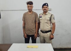 रायपुर में ‘ड्रग्स नेटवर्क’ का खुलासा : कार में बैठकर हो रही थी ड्रग्स डील ! रायपुर पुलिस ने एम.डी.एम के साथ ग्राहक तलाश रहे आरोपी शशांक तांडेकर को रंगे हाथ किया गिरफ्तार.