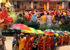 जशपुर के कांसाबेल में रचा गया सामाजिक समरसता का सुंदर अध्याय : मुख्यमंत्री कन्या विवाह योजना में 12 जोड़ों का सामूहिक विवाह संपन्न, बारात स्वागत से लेकर आशीर्वाद तक दिखी एकता और उत्सव की झलक