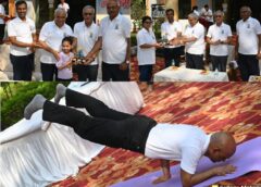 योग दिवस पर पावर कंपनी में दिखा अद्भुत नजारा : जब कार्यपालक निदेशक ने किया शीर्षासन और नन्हीं विराध्या ने दिखाया कमाल, योग दिवस पर मंत्रमुग्ध हुए सभी, अफसरों के कठिन योगासन और मासूम बच्ची की प्रस्तुति बनी आकर्षण का केंद्र.