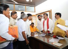 ‘जनता और सरकार के बीच मजबूत सेतु’ बना सहयोग केंद्र: विजय शर्मा ने 250 से अधिक आवेदनों पर की त्वरित कार्रवाई