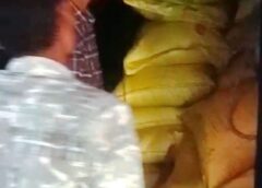 उर्वरकों की कालाबाजारी पर सरकार का बड़ा एक्शन, बेमेतरा में 275 बोरी यूरिया जब्त; जमाखोरों को सख्त चेतावनी