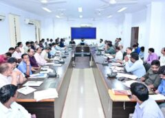 जशपुर में कलेक्टर का बड़ा एक्शन! 31 सरकारी योजनाओं से वंचित लोगों की होगी घर-घर तलाश, लापरवाही पर सख्त कार्रवाई तय