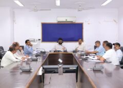 80% भुगतान के बाद भी नहीं पहुंचा पानी तो होगी कार्रवाई! जशपुर कलेक्टर ने ठेकेदारों और अधिकारियों को दी सख्त चेतावनी, गुणवत्ता से नहीं होगा समझौता