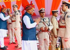 स्वतंत्रता दिवस पर रायगढ़ पुलिस का बढ़ा गौरव : मुख्यमंत्री विष्णुदेव साय ने एसएसपी शशि मोहन सिंह को राष्ट्रपति पुलिस पदक से किया सम्मानित, वर्षों की कर्तव्यनिष्ठा और उत्कृष्ट पुलिस सेवा को मिला राष्ट्रीय सम्मान, रायगढ़ में जश्न.