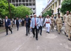 छत्तीसगढ़ में न्याय व्यवस्था के आधुनिकीकरण को मिली नई रफ्तार! मुख्य न्यायाधीश रमेश सिन्हा ने राजनांदगांव जिला न्यायालय का किया विस्तृत निरीक्षण, डिजिटल और नागरिक-केंद्रित न्याय प्रणाली पर दिया विशेष जोर