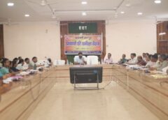 ड्यूटी में नशा करने वालों की अब खैर नहीं! कलेक्टर रोहित व्यास का बड़ा एक्शन, सोमवार तक मांगी कर्मचारियों की सूची—स्कूलों की गुणवत्ता सुधार पर भी सख्त निर्देश