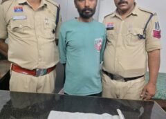 खुर्सीपार में देशी कट्टा लेकर दहशत फैलाने वाला गिरफ्तार! मुखबिर की सूचना पर पुलिस ने घेराबंदी कर आरोपी को दबोचा, 12 बोर का कट्टा और राउंड बरामद