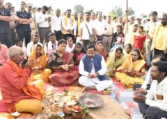 महाअष्टमी पर मंत्री रामविचार नेताम ने चलगली को दी ₹5.91 करोड़ की बड़ी सौगात, मोरन नदी पर बनेगा हाईलेवल पुल! आखिर कैसे 12 से 15 गांवों के हजारों ग्रामीणों का 15 किमी लंबा सफर हो जाएगा कम?