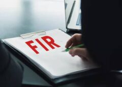 फर्जी जाति प्रमाण पत्र से सरकारी योजनाओं का लाभ लेने का आरोप, दो लोगों पर FIR! पहचान छिपाने और बैंक ऋण की जानकारी दबाने का मामला, जांजगीर पुलिस ने शुरू की जांच।